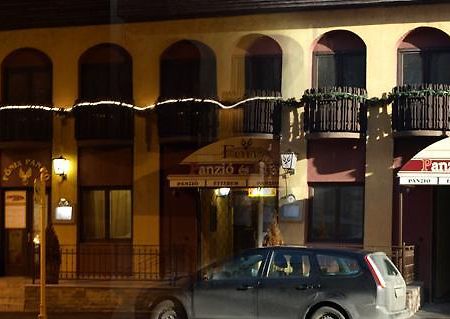 Fonix Panzio Pápa Exterior photo